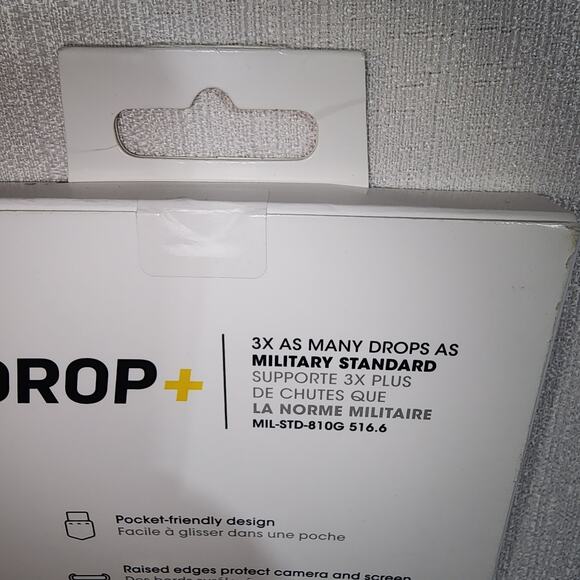 Otterbox symmetry series iPhone 11 and XR - Picture 6 of 6